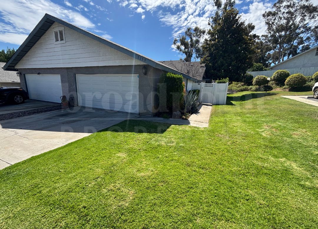 1158 Corral Glen