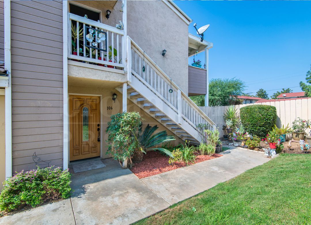 1075 North Escondido Boulevard - 106