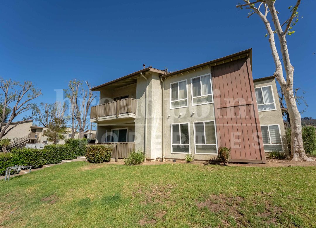 2536 White Oak Place - 2